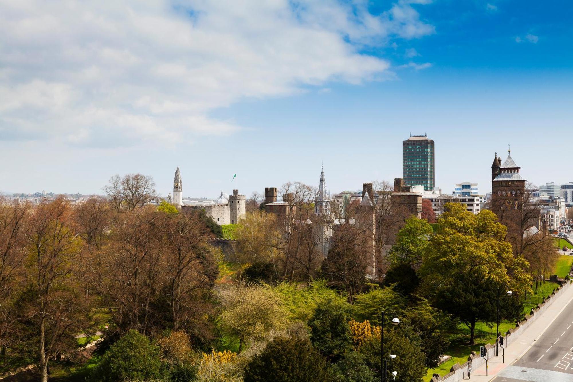 Hotel By Ihg Cardiff